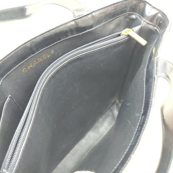 authentic Chanel Hand Bag 840032 - Picture 9 of 15